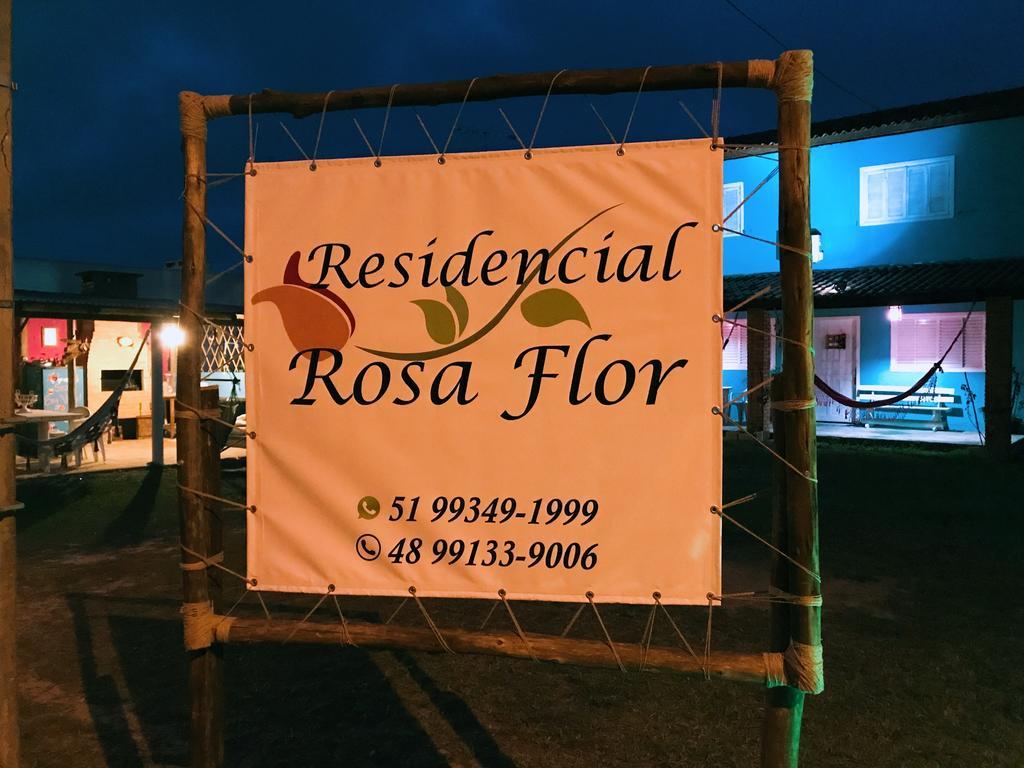Residencial Rosa Flor Apartment Praia do Rosa Luaran gambar